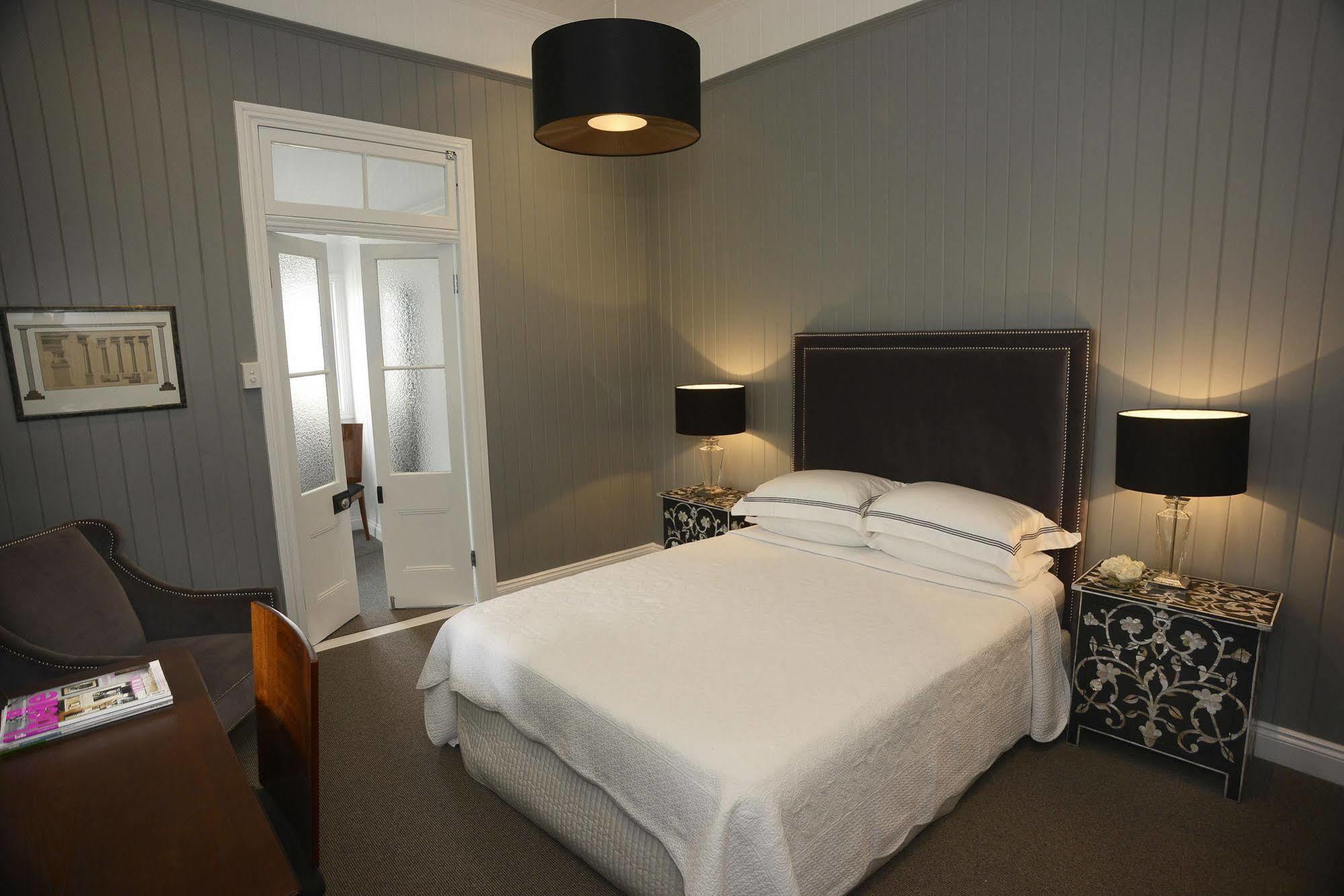 Heal House Bed & Breakfast