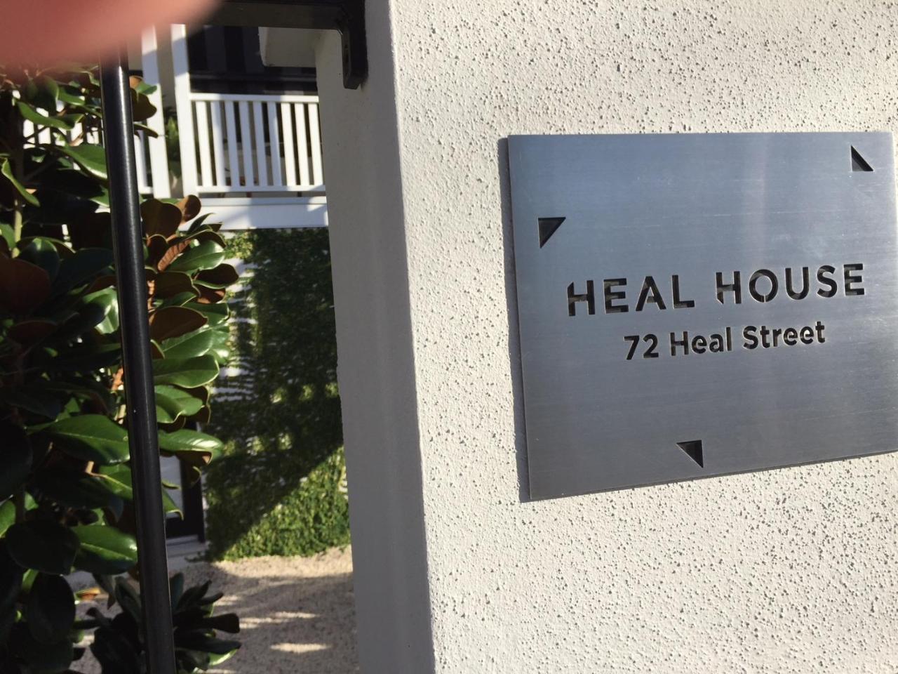 Bed & Breakfast Heal House Brisbane